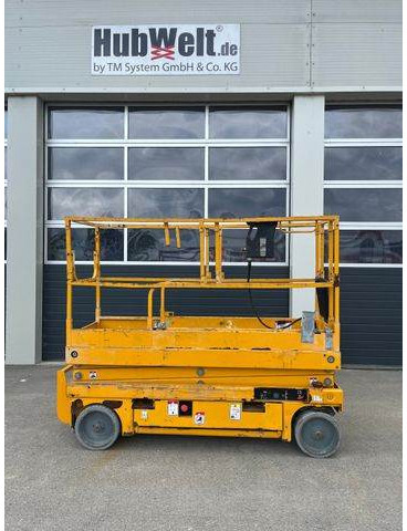 Haulotte Compact 8 - Scherenarbeitsbühne 8,2m, BJ 2014 - Saxlift: bild 5 Haulotte Compact 8 - Scherenarbeitsbühne 8,2m, BJ 2014 - Saxlift: bild 5