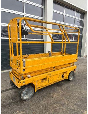 Haulotte Compact 8 - Scherenarbeitsbühne 8,2m, BJ 2021 - Saxlift: bild 2 Haulotte Compact 8 - Scherenarbeitsbühne 8,2m, BJ 2021 - Saxlift: bild 2