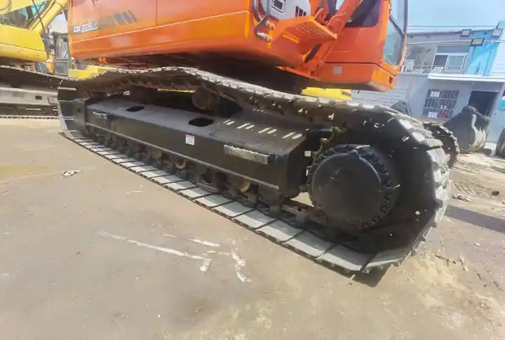 22tons Used Excavator Doosan DX225 In Good Condition Used Original doosan 225 excavator - Bandgrävare: bild 5 22tons Used Excavator Doosan DX225 In Good Condition Used Original doosan 225 excavator - Bandgrävare: bild 5