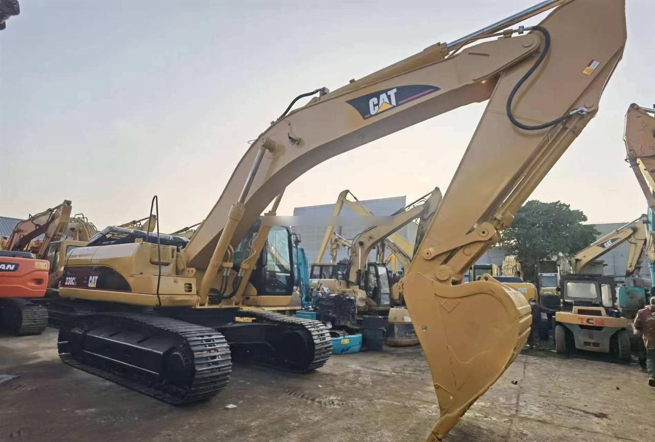 Excellent Condition Used Japan Original Caterpillar Cat 330CL Excavator for Sale - Bandgrävare: bild 3 Excellent Condition Used Japan Original Caterpillar Cat 330CL Excavator for Sale - Bandgrävare: bild 3