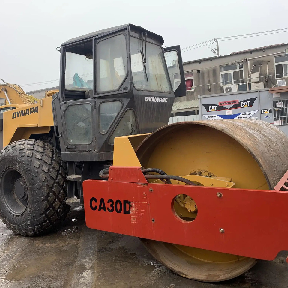 Good Quality Road Roller Surprise Price Second Hand Vibratory Compactor Original Sweden Used Road Roller Dynapac Ca30d - Asfaltvält: bild 1 Good Quality Road Roller Surprise Price Second Hand Vibratory Compactor Original Sweden Used Road Roller Dynapac Ca30d - Asfaltvält: bild 1