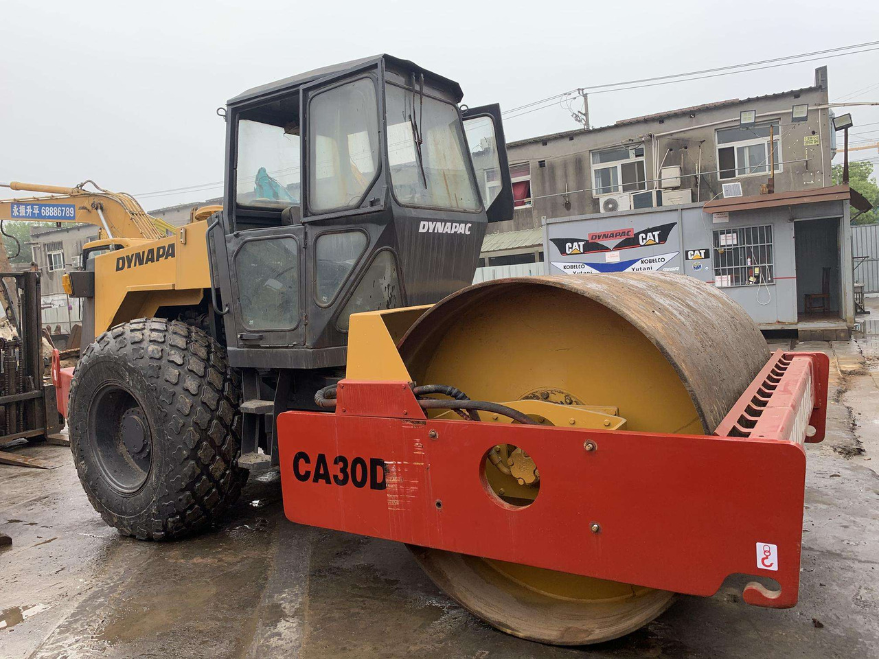 Good Quality Road Roller Surprise Price Second Hand Vibratory Compactor Original Sweden Used Road Roller Dynapac Ca30d - Asfaltvält: bild 4 Good Quality Road Roller Surprise Price Second Hand Vibratory Compactor Original Sweden Used Road Roller Dynapac Ca30d - Asfaltvält: bild 4
