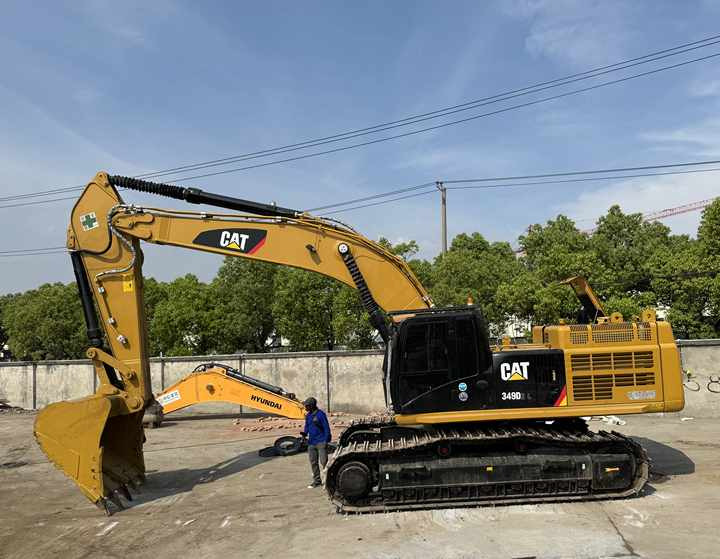 Large-size Japan Made Second-hand Digging Machinery Cat 349d,High Performance Used Excavator Caterpillar 349d in Shanghai - Bandgrävare: bild 1 Large-size Japan Made Second-hand Digging Machinery Cat 349d,High Performance Used Excavator Caterpillar 349d in Shanghai - Bandgrävare: bild 1
