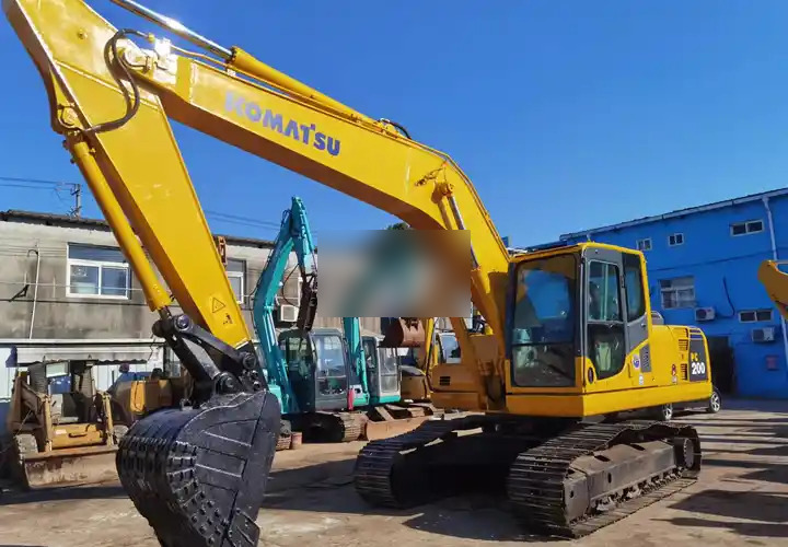 New Arrival Second Hand Pc200-8 Komatsu 20 Ton Crawler Excavator Komatsu Pc 200-8 Used Komatsu Pc 200 Excavator For Sale - Grävmaskin: bild 2 New Arrival Second Hand Pc200-8 Komatsu 20 Ton Crawler Excavator Komatsu Pc 200-8 Used Komatsu Pc 200 Excavator For Sale - Grävmaskin: bild 2