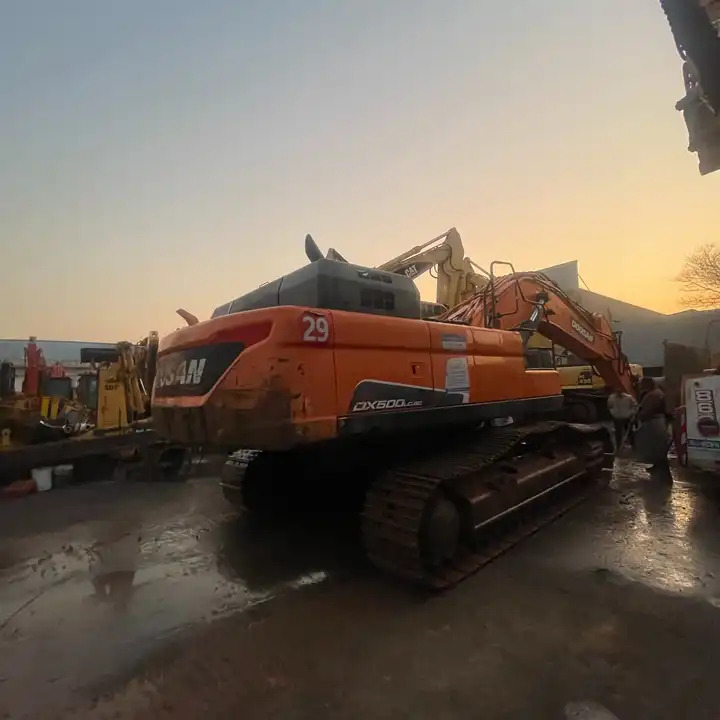 Original Doosan Dx420 Used Excavator/few Working Hours Used 420 Doosan Excavator Dx420 In Stock - Bandgrävare: bild 1 Original Doosan Dx420 Used Excavator/few Working Hours Used 420 Doosan Excavator Dx420 In Stock - Bandgrävare: bild 1