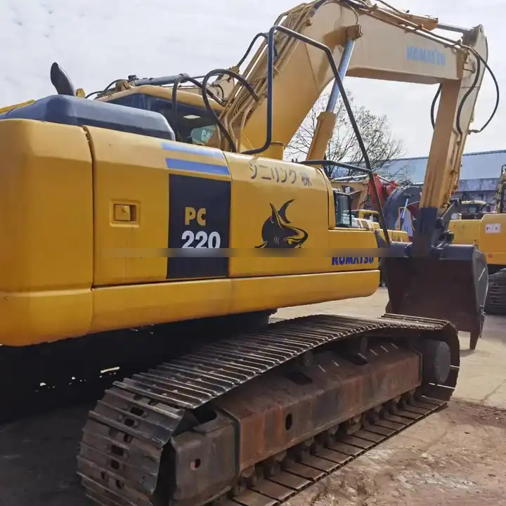 Pc200-8 Used Excavator Good Condition Komatsu Original Japan Cheap Used Pc200-8n1 Excavators - Grävmaskin: bild 2 Pc200-8 Used Excavator Good Condition Komatsu Original Japan Cheap Used Pc200-8n1 Excavators - Grävmaskin: bild 2