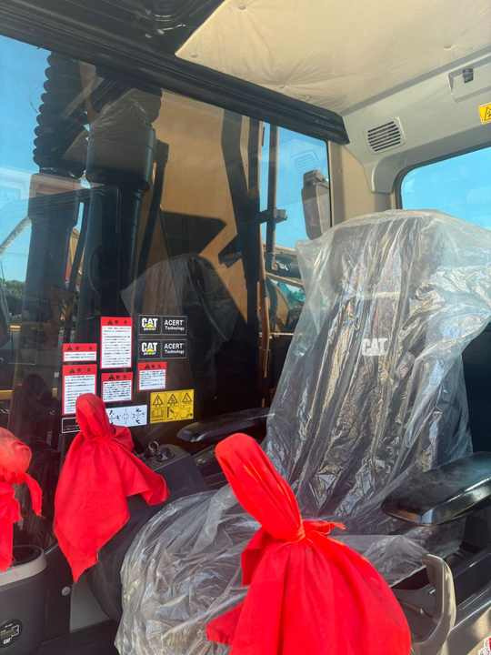 Used CAT 320d hydraulic crawler excavator 320B 320BL 320CL 320 320D 320D2 325 medium excavators - Bandgrävare: bild 4 Used CAT 320d hydraulic crawler excavator 320B 320BL 320CL 320 320D 320D2 325 medium excavators - Bandgrävare: bild 4