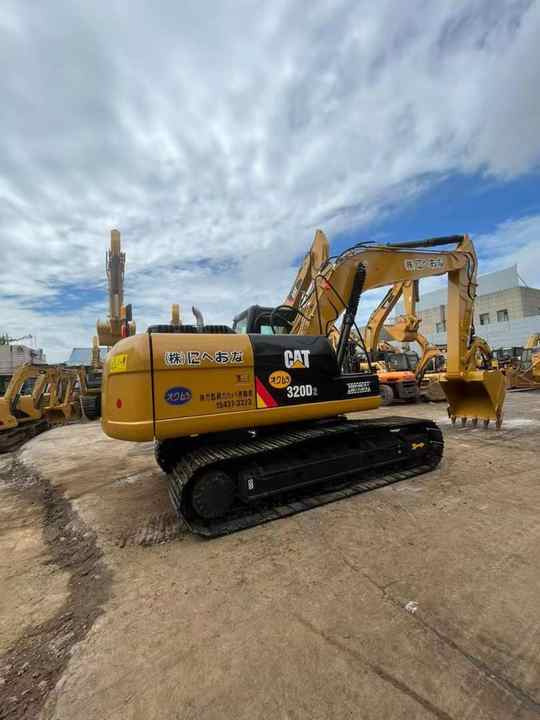 Used CAT second hand Caterpillar 320 320B 320C 320D Excavator Excavadoras de segunda mano - Grävmaskin: bild 5 Used CAT second hand Caterpillar 320 320B 320C 320D Excavator Excavadoras de segunda mano - Grävmaskin: bild 5