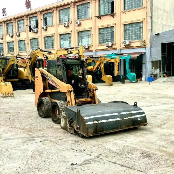 Used Case 420 Backhoe Loader Used Skid Steer Loader CASE 430 CASE 440 - Kompaktlastare/ Slirstyrda lastare: bild 3 Used Case 420 Backhoe Loader Used Skid Steer Loader CASE 430 CASE 440 - Kompaktlastare/ Slirstyrda lastare: bild 3