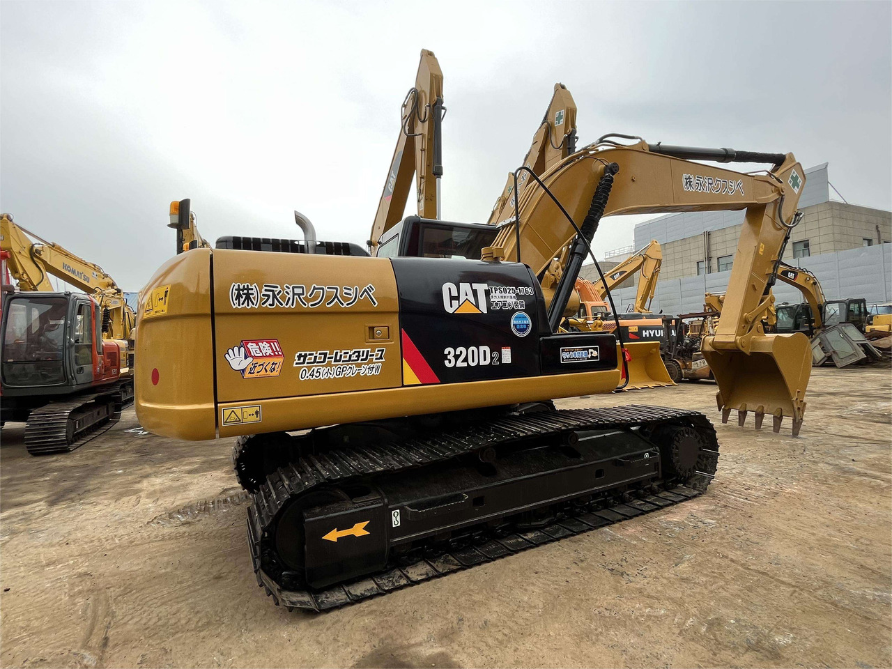 Used Cat Excavator CAT 320D High Quality Japan Used Construction Machine 20ton Excavator cat320d for sale - Grävmaskin: bild 3 Used Cat Excavator CAT 320D High Quality Japan Used Construction Machine 20ton Excavator cat320d for sale - Grävmaskin: bild 3