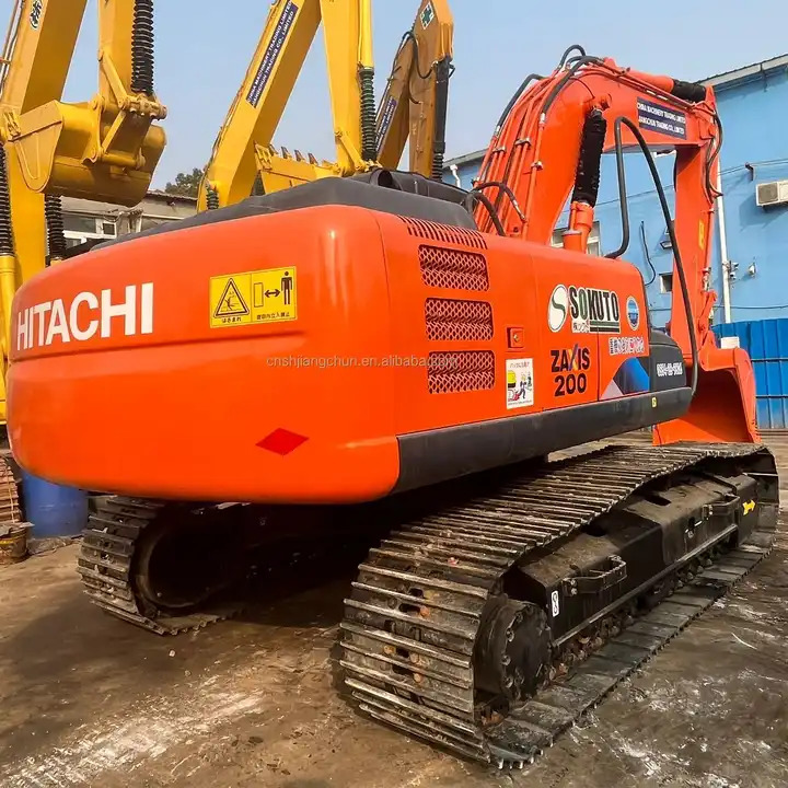 Used Hitachi excavator ZX200-3G in good condition for sale - Bandgrävare: bild 2 Used Hitachi excavator ZX200-3G in good condition for sale - Bandgrävare: bild 2