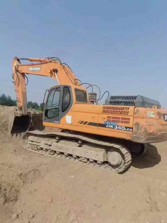 Used Original Korea Doosan 34 Ton Excavator with Cheap Price and Good Condition DOOSAN Dx340LCA Dx225 Dx330 DX360for Sale - Grävmaskin: bild 3 Used Original Korea Doosan 34 Ton Excavator with Cheap Price and Good Condition DOOSAN Dx340LCA Dx225 Dx330 DX360for Sale - Grävmaskin: bild 3