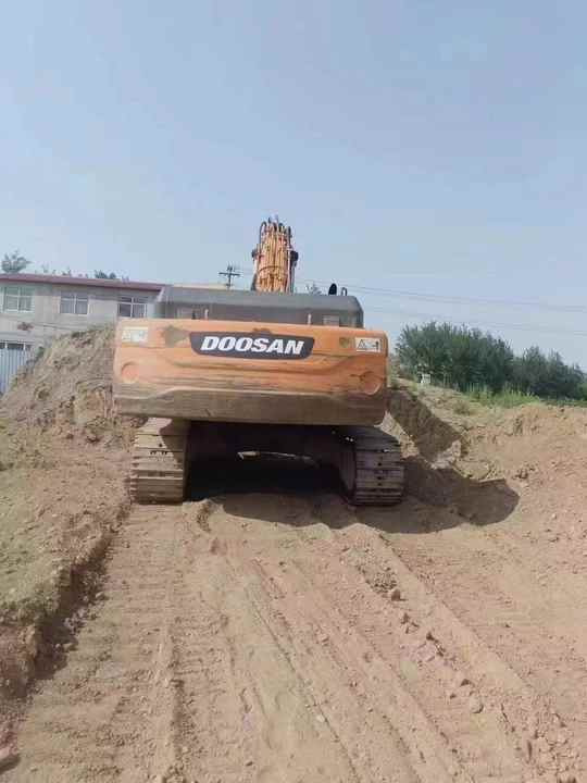 Used Original Korea Doosan 34 Ton Excavator with Cheap Price and Good Condition DOOSAN Dx340LCA Dx225 Dx330 DX360for Sale - Bandgrävare: bild 5 Used Original Korea Doosan 34 Ton Excavator with Cheap Price and Good Condition DOOSAN Dx340LCA Dx225 Dx330 DX360for Sale - Bandgrävare: bild 5