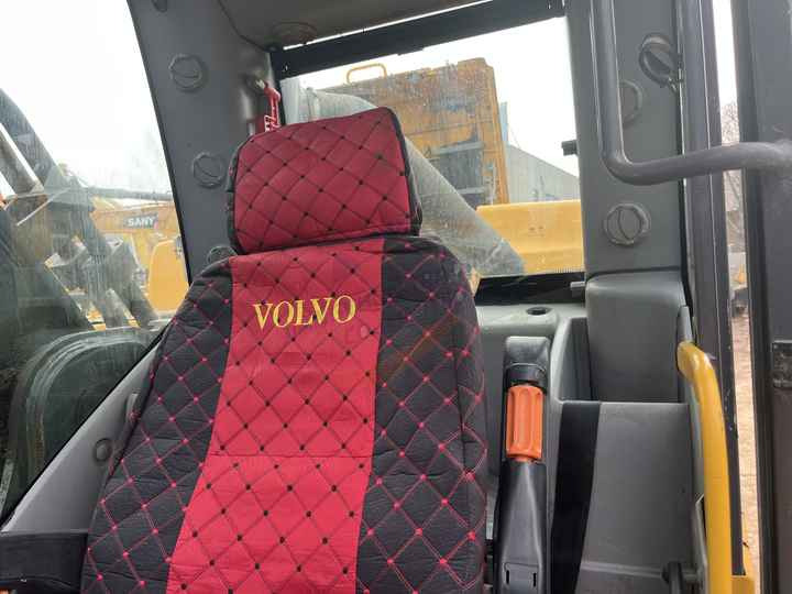 Used Volvo EC480 Excavator 48 Ton Original Heavy Duty Equipment Digger Secondhand Crawler Hydraulic Excavator Volvo EC480DL - Bandgrävare: bild 5 Used Volvo EC480 Excavator 48 Ton Original Heavy Duty Equipment Digger Secondhand Crawler Hydraulic Excavator Volvo EC480DL - Bandgrävare: bild 5