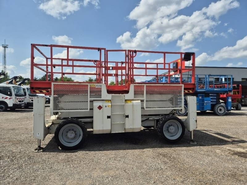Genie GS3390 - 12,06 m - 4x4 - diesel - Saxlift: bild 5 Genie GS3390 - 12,06 m - 4x4 - diesel - Saxlift: bild 5