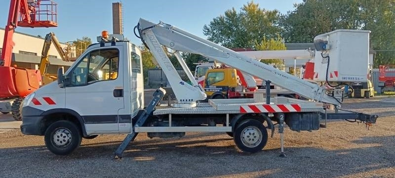 Iveco Daily Multitel 160 ALU DS - 16m - Billift: bild 5 Iveco Daily Multitel 160 ALU DS - 16m - Billift: bild 5
