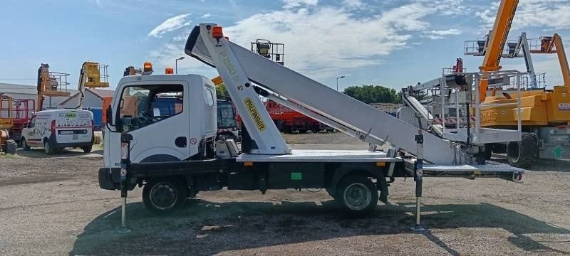 Nissan Cabstar Palfinger P260B - 25,6 m - 230 kg - Billift: bild 5 Nissan Cabstar Palfinger P260B - 25,6 m - 230 kg - Billift: bild 5