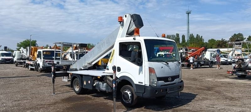 Nissan Cabstar Palfinger P260B - 25,6 m - 230 kg - Billift: bild 1 Nissan Cabstar Palfinger P260B - 25,6 m - 230 kg - Billift: bild 1
