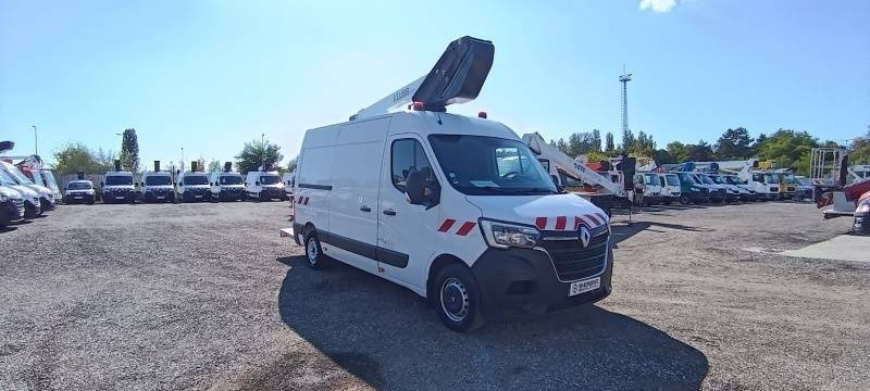 Renault Master Klubb KL32 - 12,5 m, 120 kg - Billift: bild 1 Renault Master Klubb KL32 - 12,5 m, 120 kg - Billift: bild 1
