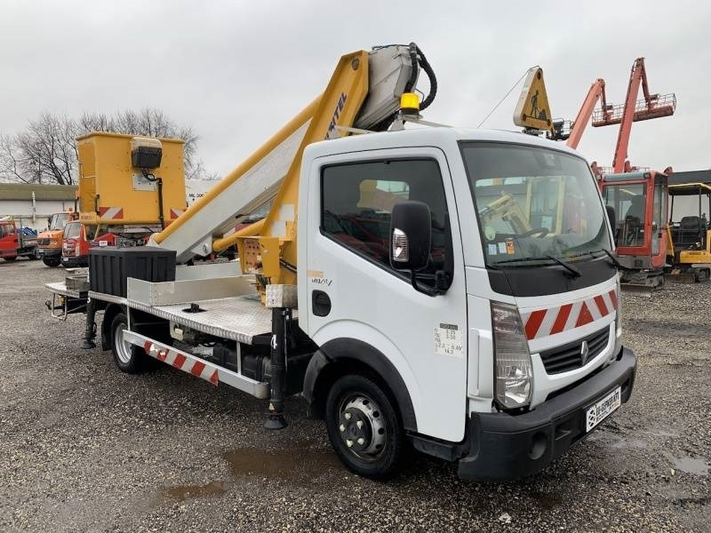 Renault Maxity Multitel MT202DS - 20m - 200 kg - Billift: bild 1 Renault Maxity Multitel MT202DS - 20m - 200 kg - Billift: bild 1