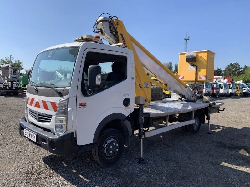 Renault Maxity Multitel MT202DS - 20m - 200 kg - Billift: bild 2 Renault Maxity Multitel MT202DS - 20m - 200 kg - Billift: bild 2