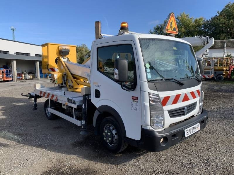 Renault Maxity Multitel MX200 - 20 m - Billift: bild 1 Renault Maxity Multitel MX200 - 20 m - Billift: bild 1