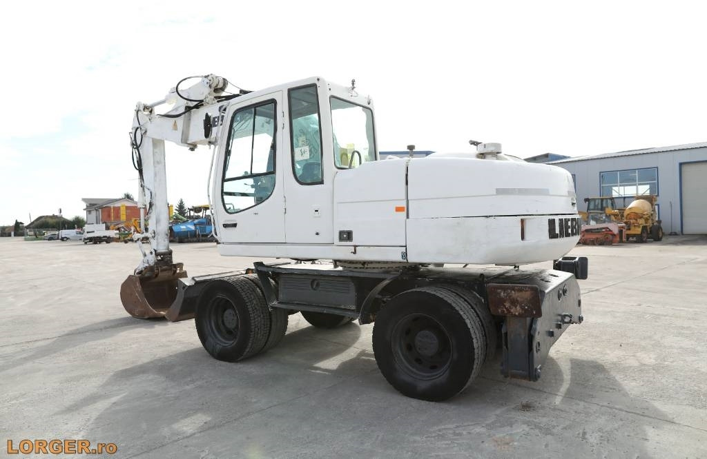 Liebherr A 316 Litronic - Grävmaskin på däck: bild 2 Liebherr A 316 Litronic - Grävmaskin på däck: bild 2