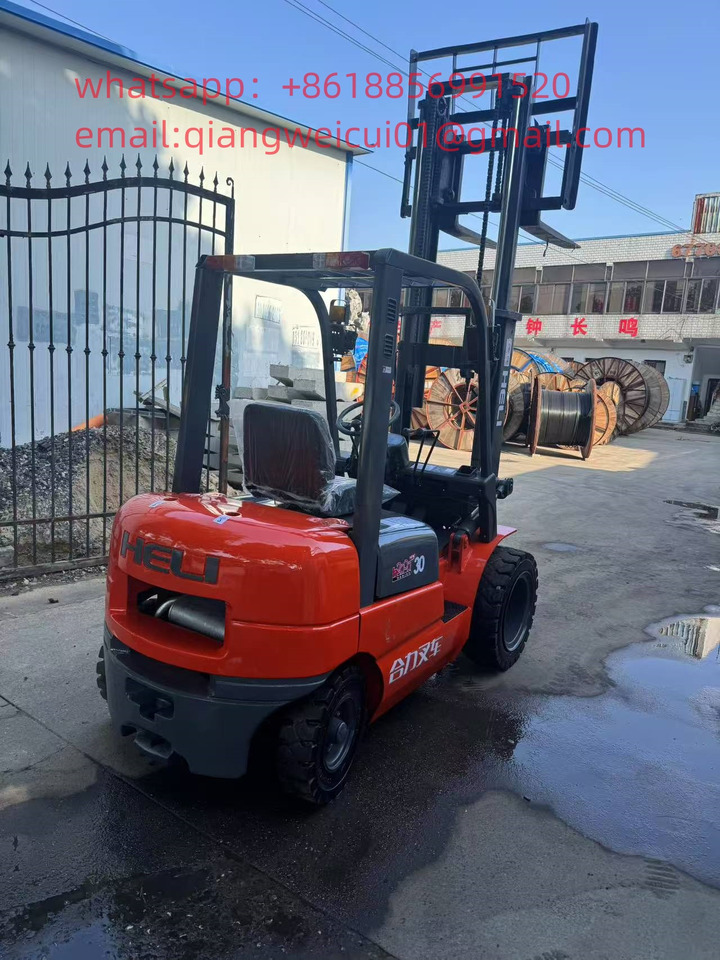 HELI 3tons - Motviktstruck: bild 2 HELI 3tons - Motviktstruck: bild 2