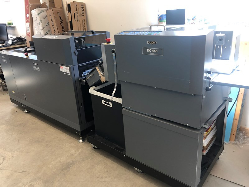 Duplo System 3500 | DC-445 | 2016 - Tryckmaskin: bild 1 Duplo System 3500 | DC-445 | 2016 - Tryckmaskin: bild 1