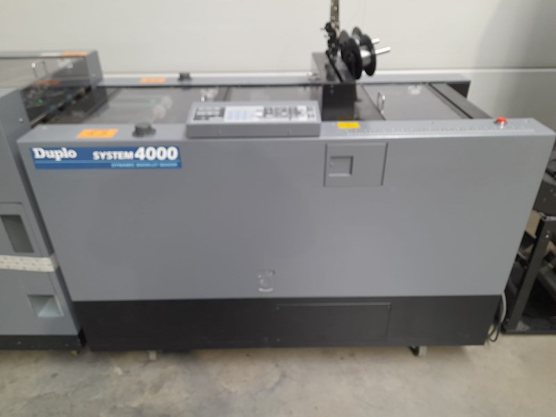 Duplo System 4000 - Tryckmaskin: bild 4 Duplo System 4000 - Tryckmaskin: bild 4