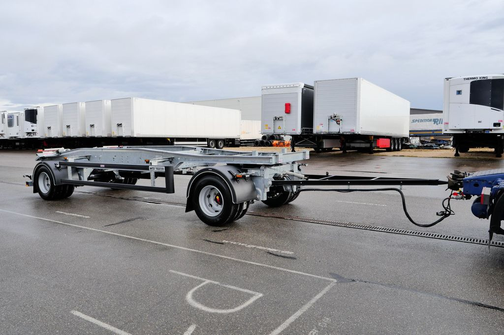 Web-Trailer ARA 18/ DIN 30722 / 5000 - 7000 mm/19,5 VERZINKT - Lastväxlarsläp/ Liftdumpersläp: bild 2 Web-Trailer ARA 18/ DIN 30722 / 5000 - 7000 mm/19,5 VERZINKT - Lastväxlarsläp/ Liftdumpersläp: bild 2