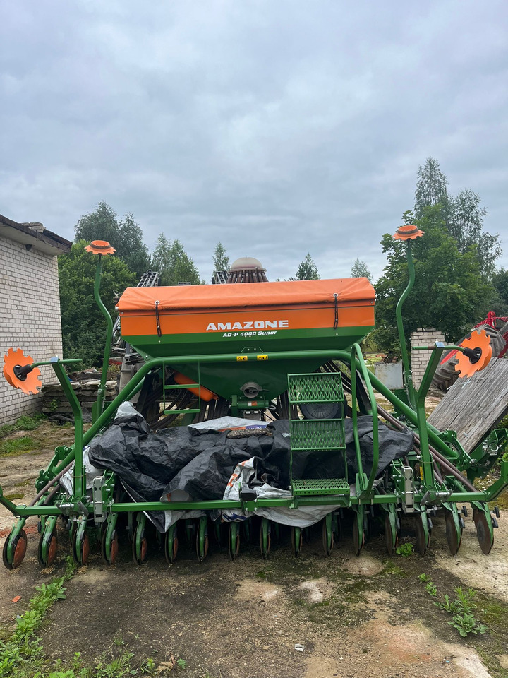 AMAZONE AD-P 4000 Super - Kombisåmaskin: bild 1 AMAZONE AD-P 4000 Super - Kombisåmaskin: bild 1