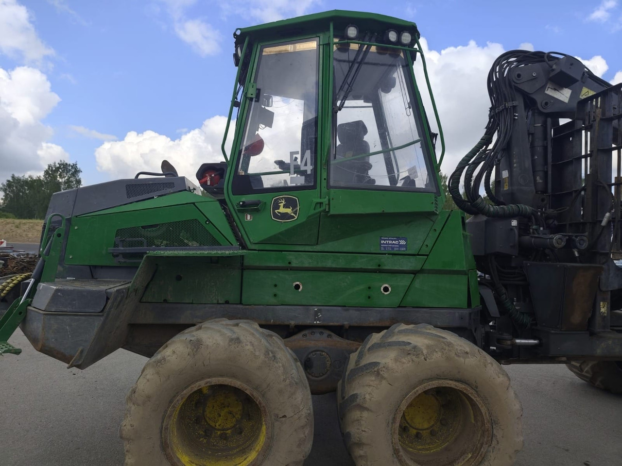 JOHN DEERE 910G - Skotare: bild 2 JOHN DEERE 910G - Skotare: bild 2