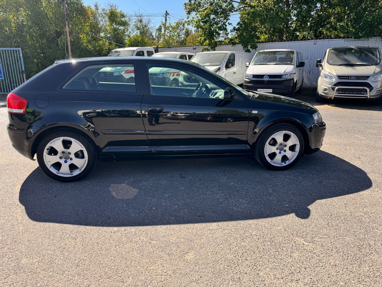 Audi A3 2.0 FSI Ambition S3 nur Export!! - Personbil: bild 5 Audi A3 2.0 FSI Ambition S3 nur Export!! - Personbil: bild 5
