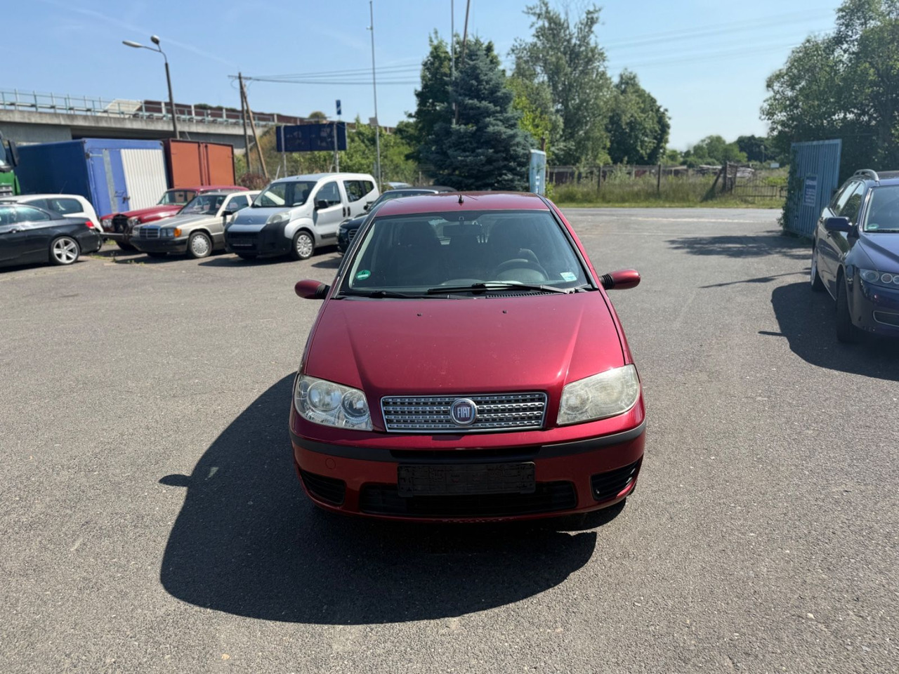 Fiat Punto Aktueller HU - Sedan: bild 1 Fiat Punto Aktueller HU - Sedan: bild 1