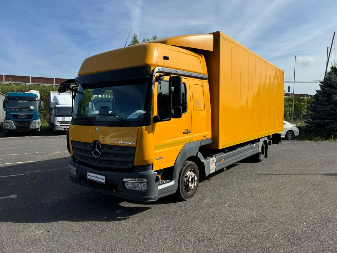 Mercedes-Benz Atego 823 Klima Tempomat - Lbw - Schlafplatz - Lastbil med skåp: bild 3 Mercedes-Benz Atego 823 Klima Tempomat - Lbw - Schlafplatz - Lastbil med skåp: bild 3