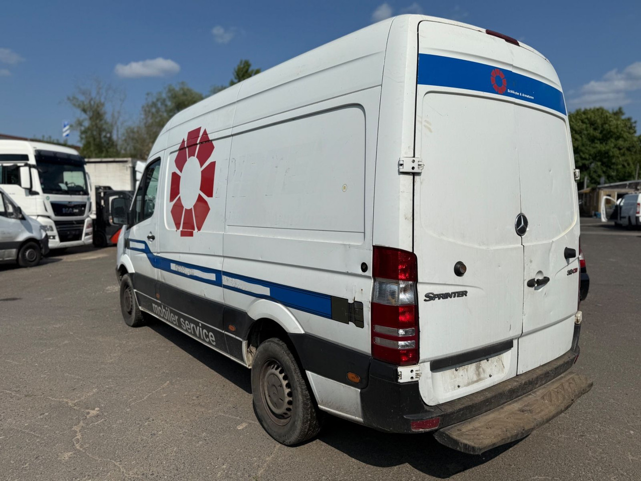 Mercedes-Benz Sprinter II Kasten 313 CDI MOTORSCHADEN !!! - Skåpbil: bild 5 Mercedes-Benz Sprinter II Kasten 313 CDI MOTORSCHADEN !!! - Skåpbil: bild 5
