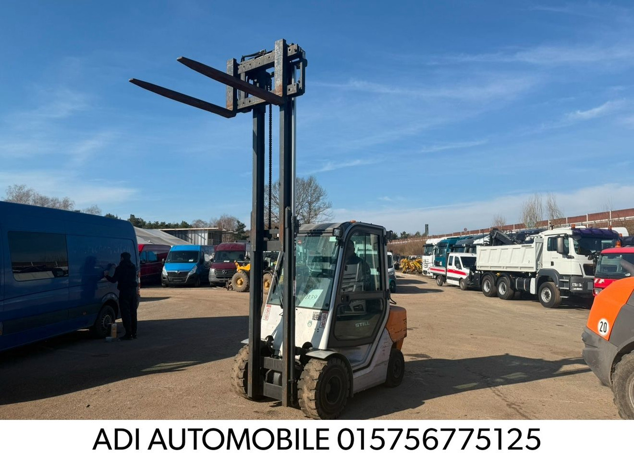 Still RC 40-30 - Motviktstruck: bild 1 Still RC 40-30 - Motviktstruck: bild 1