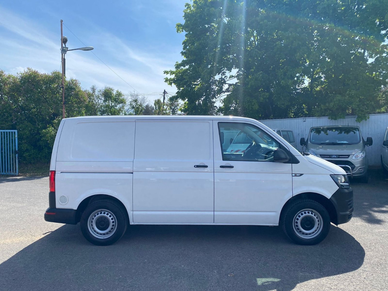 Volkswagen T6 Transporter Kasten-Kombi Kasten EcoProfi - Små skåpbil: bild 3 Volkswagen T6 Transporter Kasten-Kombi Kasten EcoProfi - Små skåpbil: bild 3