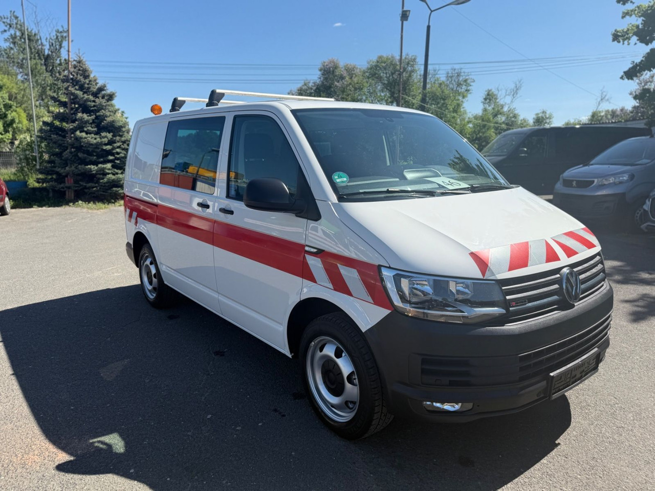Volkswagen T6 Transporter Kasten-mixto 4x4 - Små skåpbil: bild 2 Volkswagen T6 Transporter Kasten-mixto 4x4 - Små skåpbil: bild 2