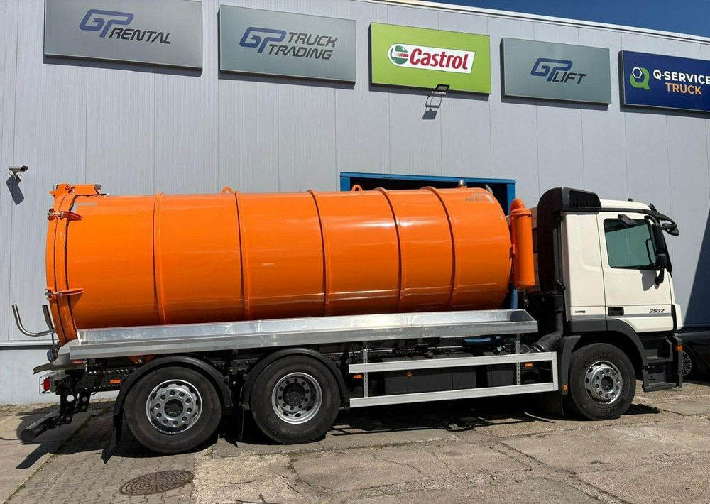Mercedes-Benz Actros 2532 - Tankbil: bild 4 Mercedes-Benz Actros 2532 - Tankbil: bild 4