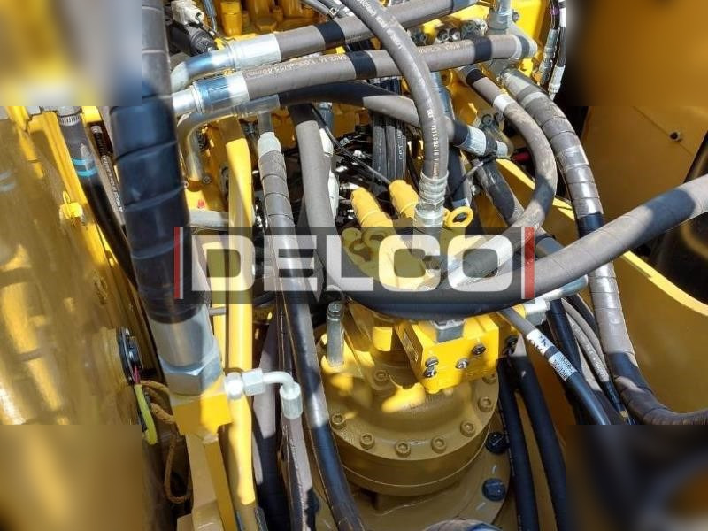 Ny Bandgrävare CATERPILLAR 323D3: bild 10