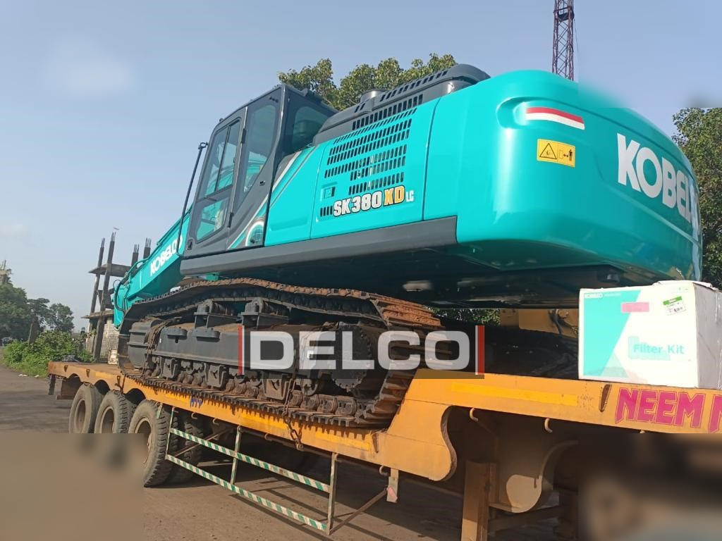 KOBELCO SK380XD LC-10 - Bandgrävare: bild 3 KOBELCO SK380XD LC-10 - Bandgrävare: bild 3