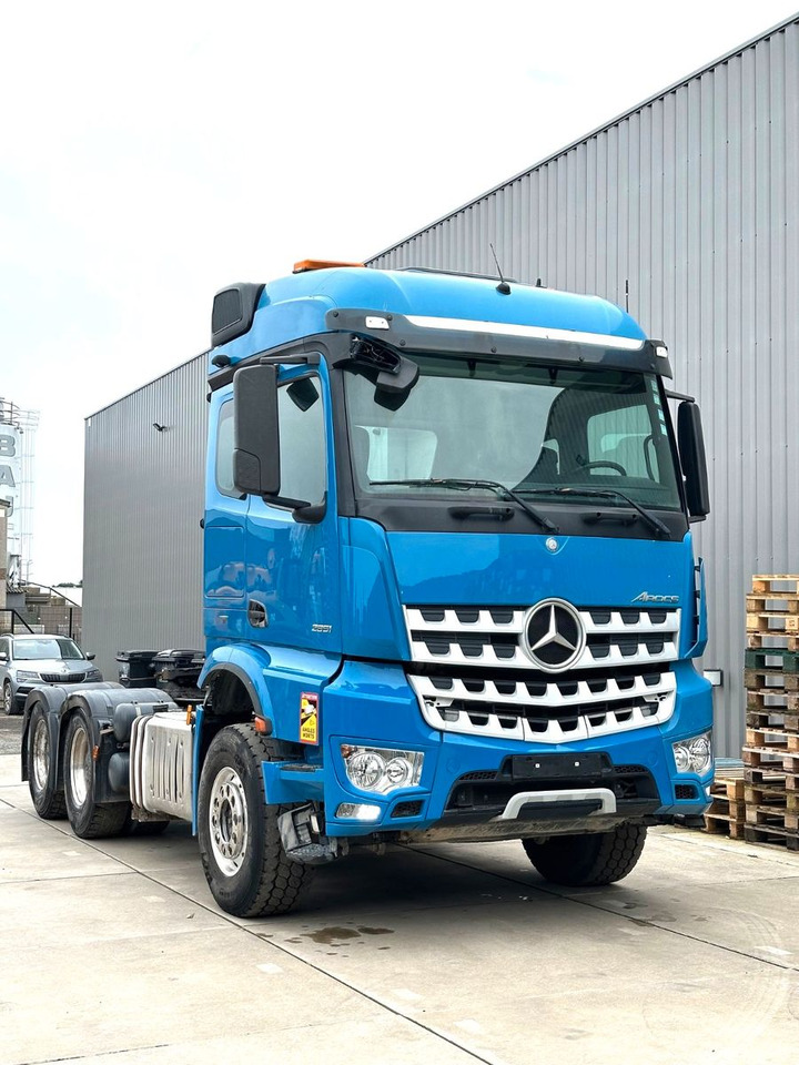 Mercedes-Benz Arocs 2851/6x4/ Kipphydraulik - Dragbil: bild 1 Mercedes-Benz Arocs 2851/6x4/ Kipphydraulik - Dragbil: bild 1
