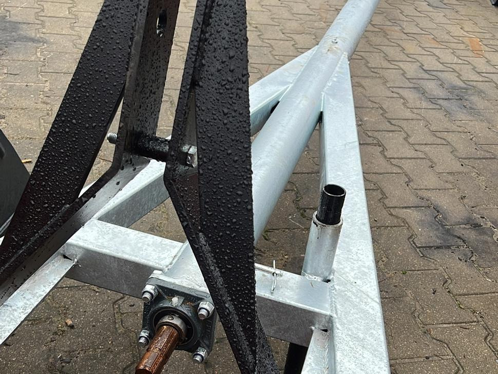METAL-TECHNIK Güllermixer / Slurry agitator / Agitateur de lisier / Miscelatore / Смеситель жидкого удобрения / Mieszadło do gnojowicy 5,4 m - Gödselspridare: bild 3 METAL-TECHNIK Güllermixer / Slurry agitator / Agitateur de lisier / Miscelatore / Смеситель жидкого удобрения / Mieszadło do gnojowicy 5,4 m - Gödselspridare: bild 3