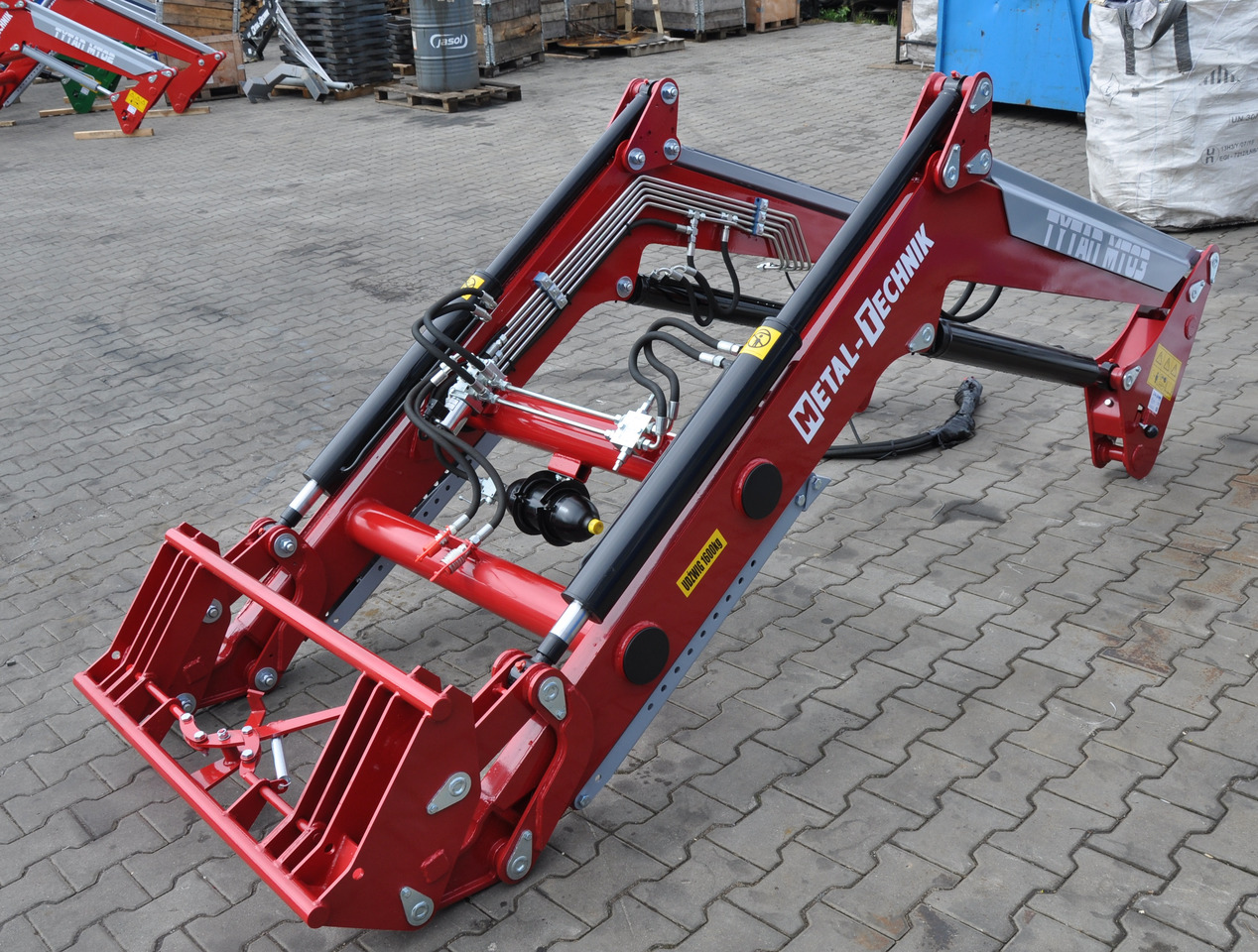 Metal-Technik Frontlader / Front loader / Chargeur frontal / Caricatore frontale / Фронтальный погрузчик / Ładowacz czołowy Tytan MT-03 - Frontlastar för traktor för Frontlastar för traktor: bild 4 Metal-Technik Frontlader / Front loader / Chargeur frontal / Caricatore frontale / Фронтальный погрузчик / Ładowacz czołowy Tytan MT-03 - Frontlastar för traktor för Frontlastar för traktor: bild 4