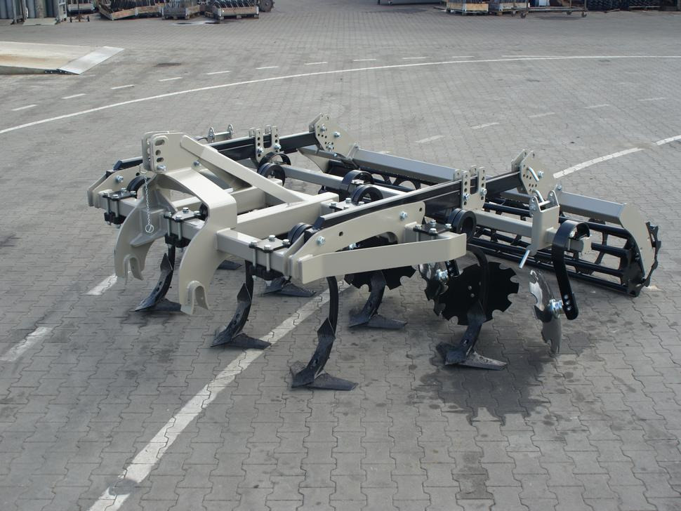 ROLEX Flügelschargrubber / Stubble cultivator / Dechaumeur à dents / Стерневой культиватор / Agregat podorywkowy 3 m - Kultivator: bild 1 ROLEX Flügelschargrubber / Stubble cultivator / Dechaumeur à dents / Стерневой культиватор / Agregat podorywkowy 3 m - Kultivator: bild 1