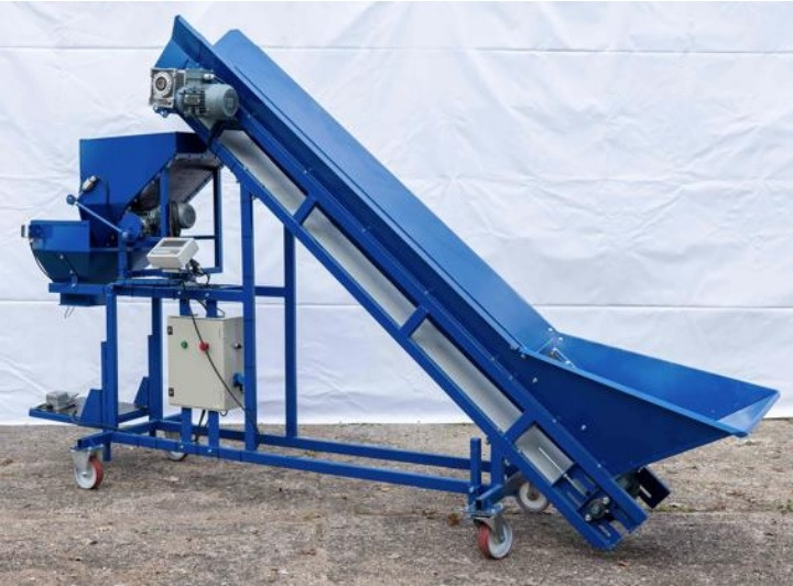 ROLMET Absackwaage / Weighing bagger / Peseuse ensacheuse / Pesatrice / Упаковочная машина с весами / Wagopakowarka WE-1 - Potatismaskin: bild 1 ROLMET Absackwaage / Weighing bagger / Peseuse ensacheuse / Pesatrice / Упаковочная машина с весами / Wagopakowarka WE-1 - Potatismaskin: bild 1