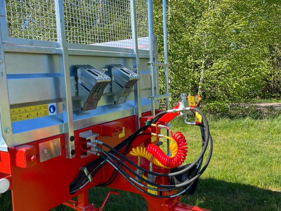 Leasa Roltrans Miststreuer / Manure spreader / Épandeur à fumier / Spandiletame / Разбрасыватель органических удобрений / Rozrzutnik obornika N250/32 JAMNIK 8 t Roltrans Miststreuer / Manure spreader / Épandeur à fumier / Spandiletame / Разбрасыватель органических удобрений / Rozrzutnik obornika N250/32 JAMNIK 8 t: bild 8