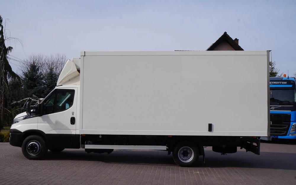 Iveco DAILY 70c17 CHŁODNIA 5 m Thermo king V-500 MAX Wzorowy Stan - Kylbil lastbil: bild 3 Iveco DAILY 70c17 CHŁODNIA 5 m Thermo king V-500 MAX Wzorowy Stan - Kylbil lastbil: bild 3